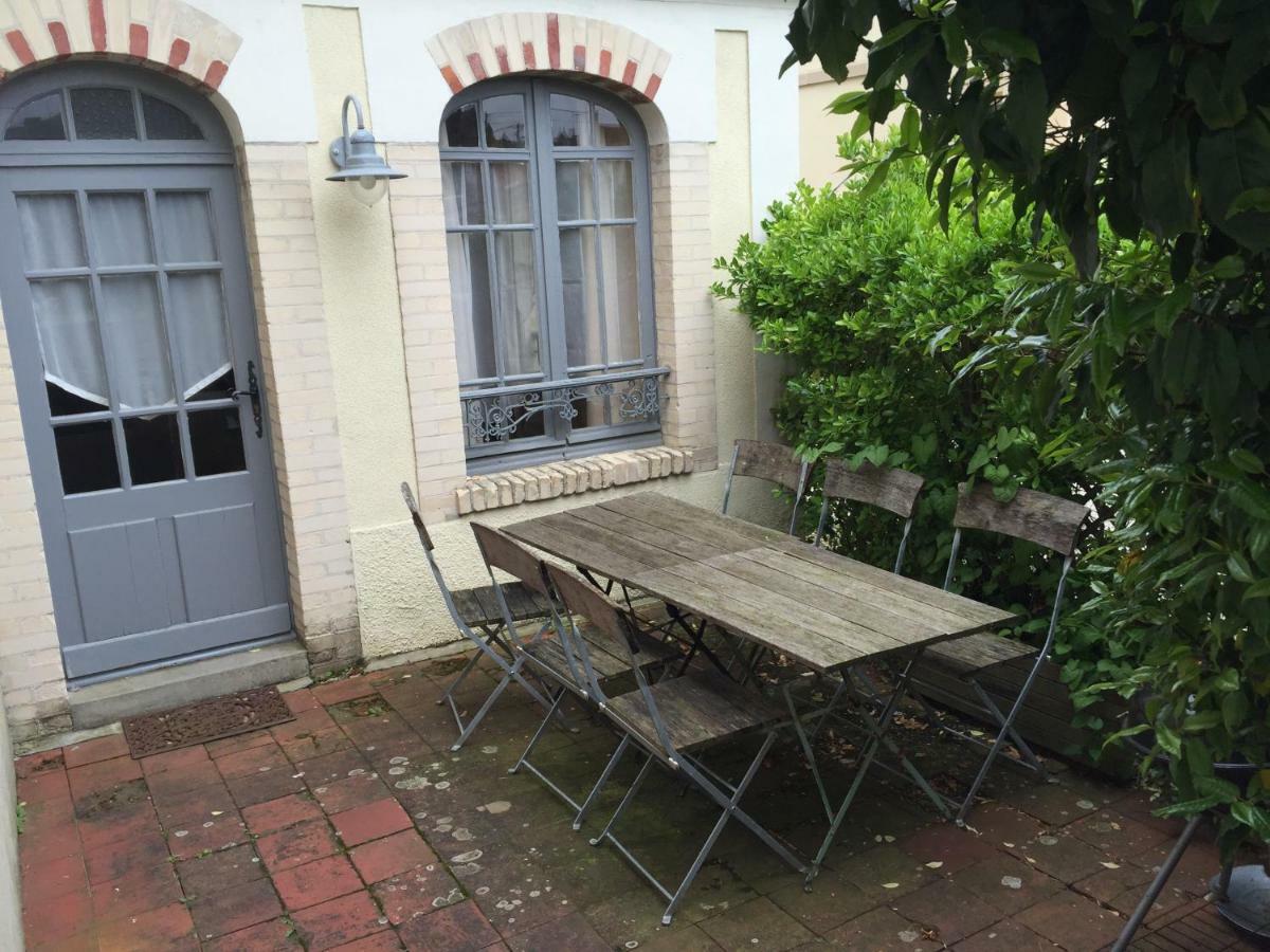 Maison Bord de Mer Saint-Aubin-Sur-Mer  Extérieur photo